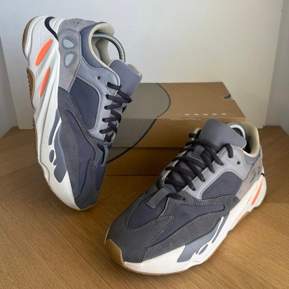 Adidas Yeezy Boost 700 ‘Magnet’ Men Sneakers- SZ 8.5